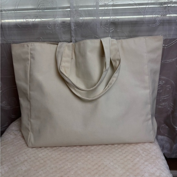 Dolce & Gabbana “Devotion” Large Tote - Picture 5 of 11